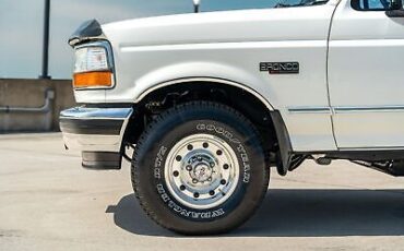 Ford-Bronco-SUV-1994-8