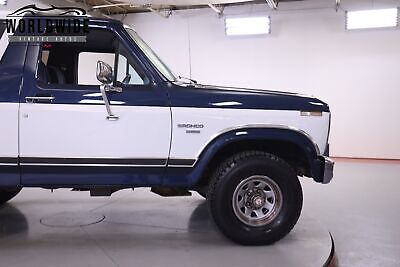 Ford-Bronco-XLT-1986-7