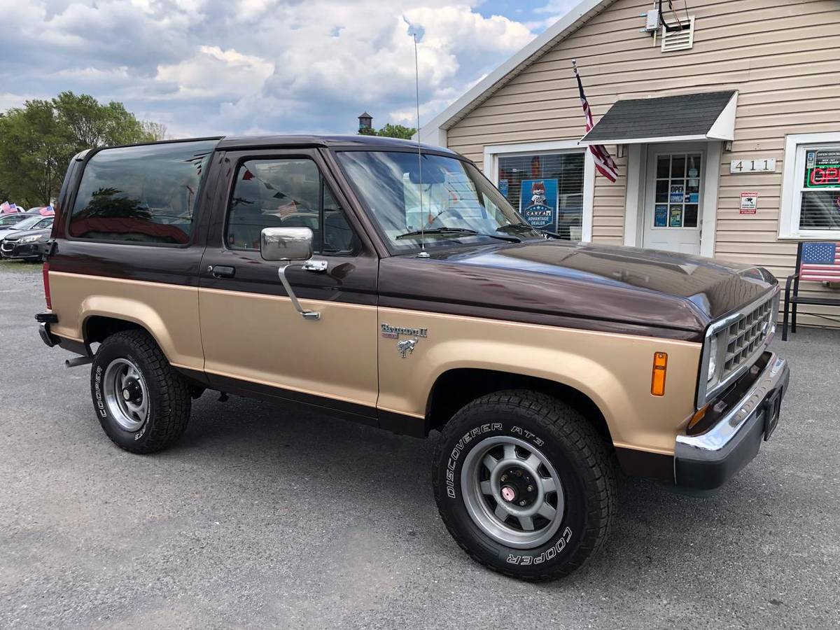 Ford-Bronco-ii-xl-1987