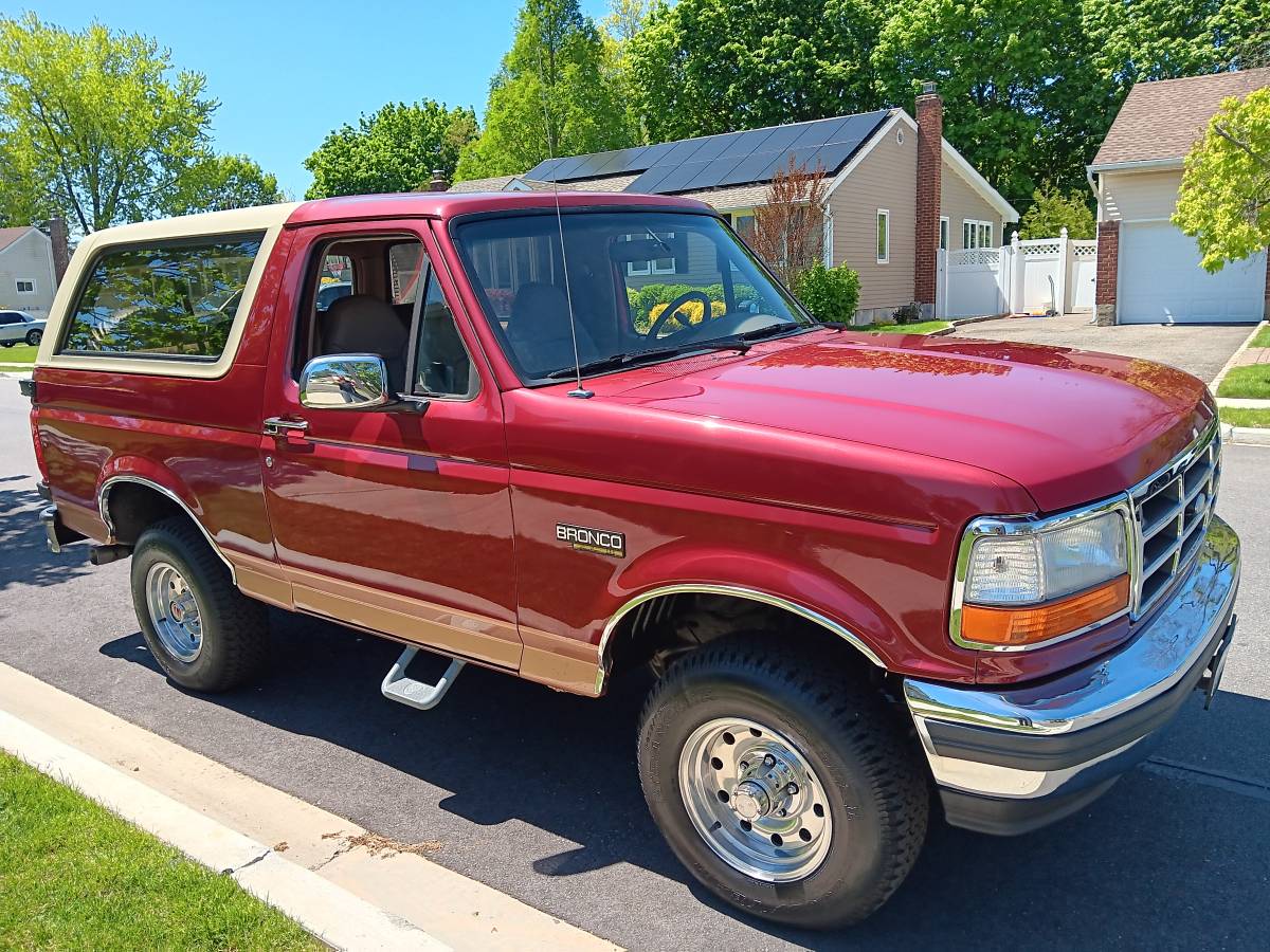 Ford-Bronco-xlt-5.0l-1992-21