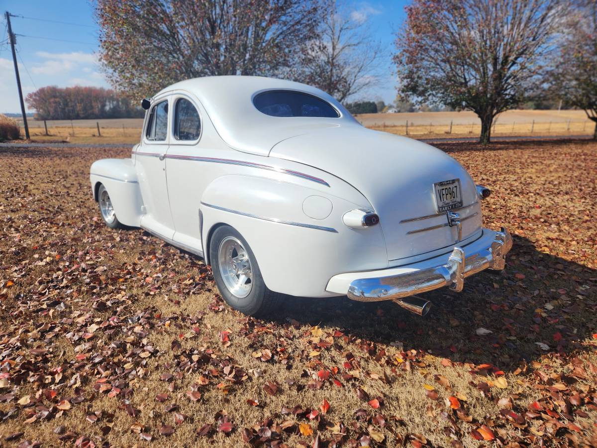 Ford-Business-coupe-1946-3