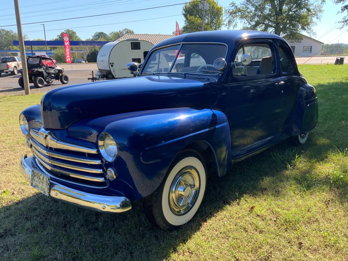 Ford-Business-coupe-1948-4