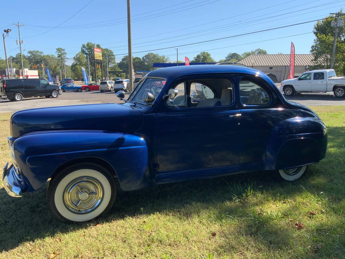 Ford-Business-coupe-1948-6