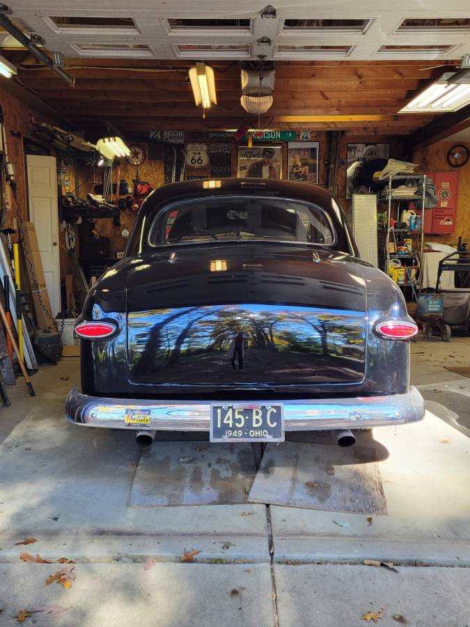 Ford-Business-coupe-1949-3