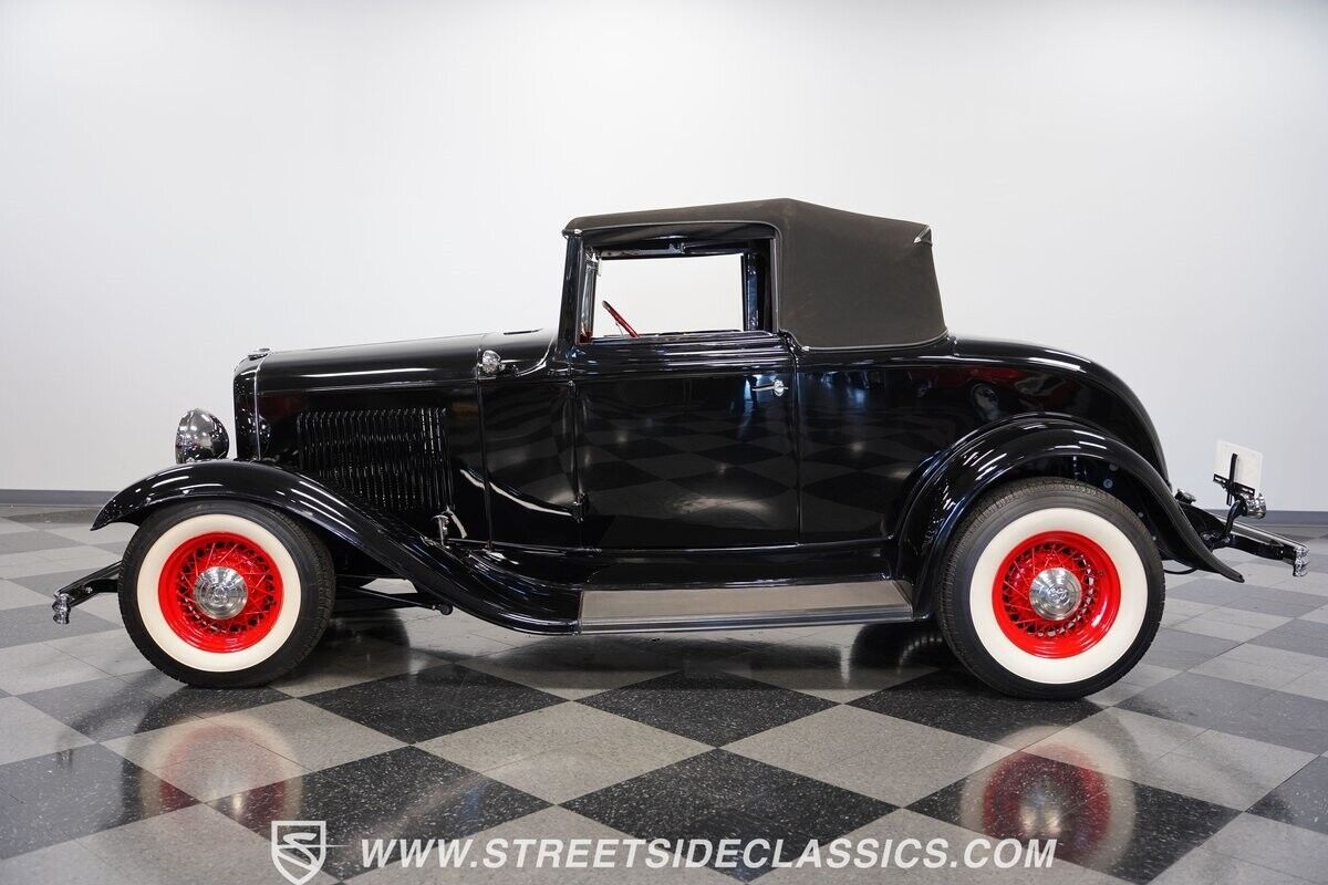 Ford-Cabriolet-Cabriolet-1932-2