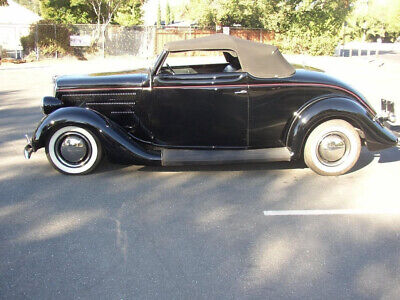 Ford-Cabriolet-Coupe-1935-3