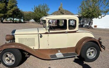 Ford-Coupe-1930-4