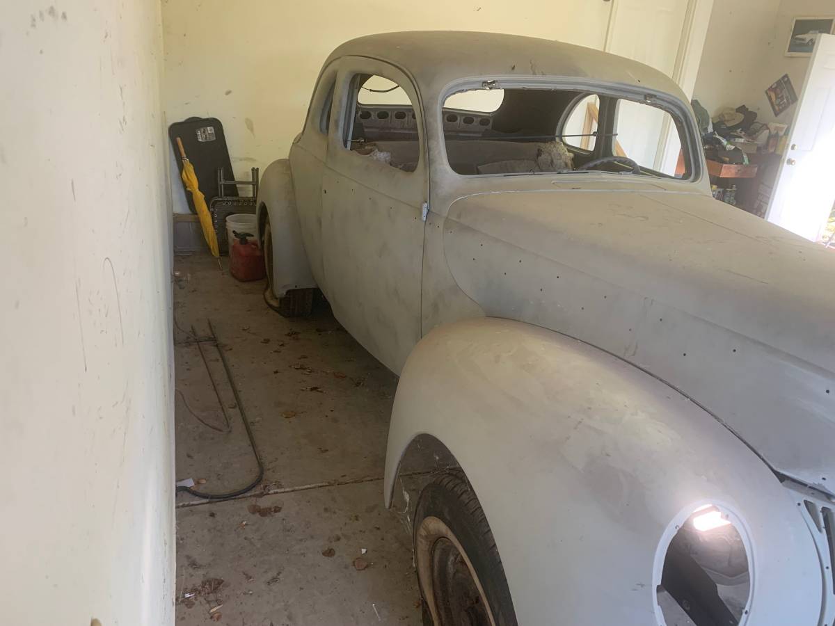 Ford-Coupe-1939-3