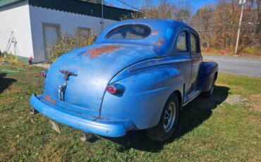 Ford-Coupe-1947-2