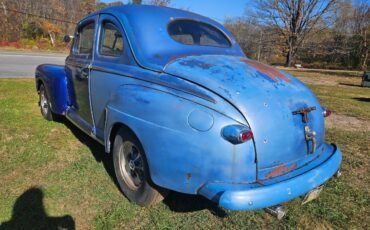 Ford-Coupe-1947-3