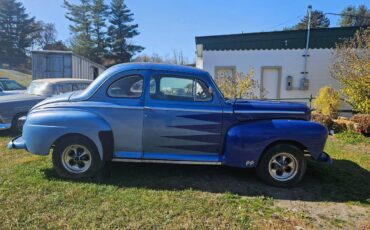 Ford-Coupe-1947-5