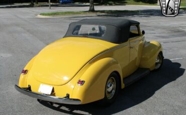 Ford-Custom-Cabriolet-1940-4