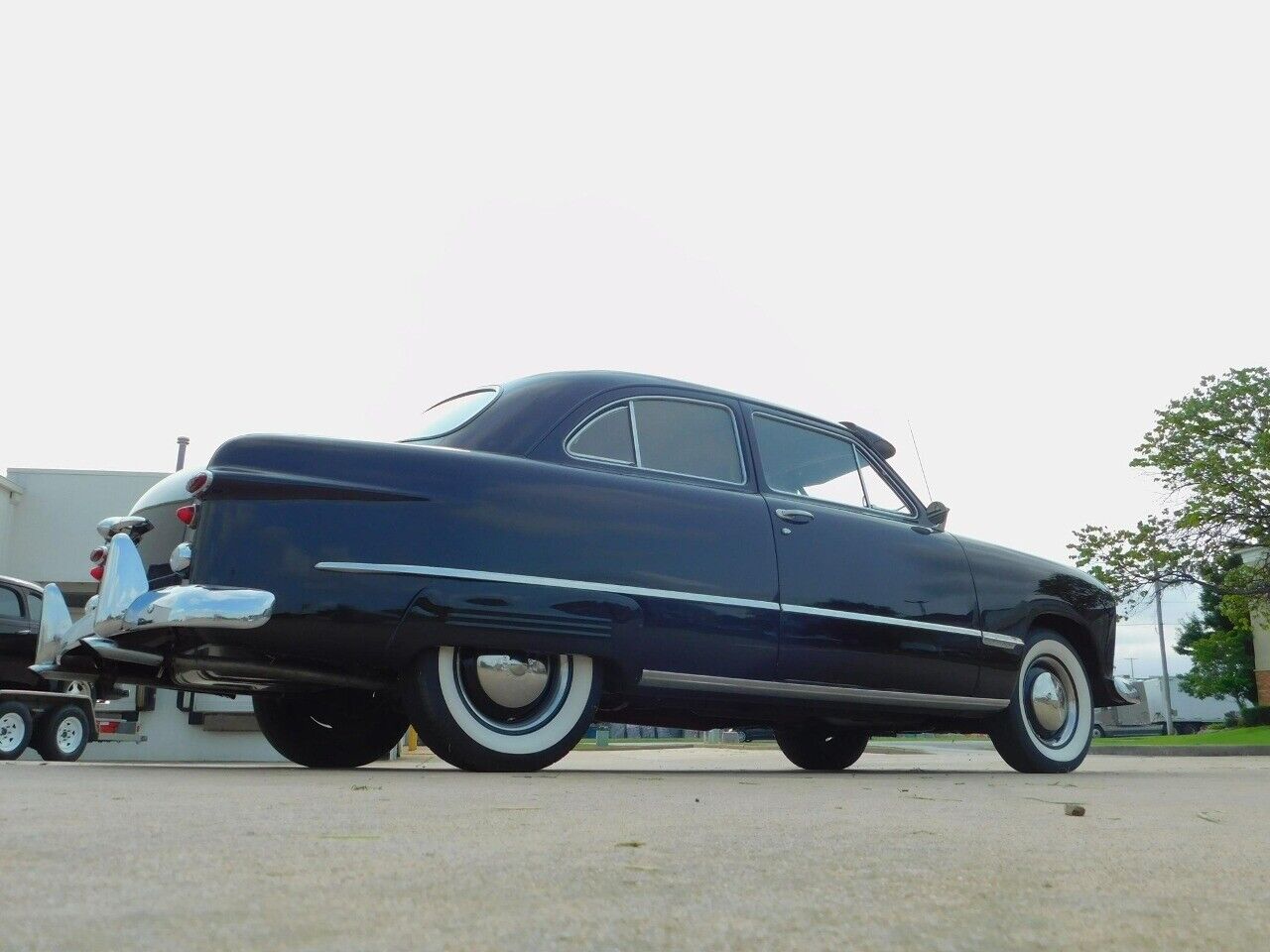 Ford-Custom-Coupe-1949-9