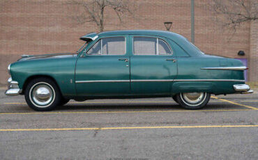 Ford-Custom-Coupe-1951-2