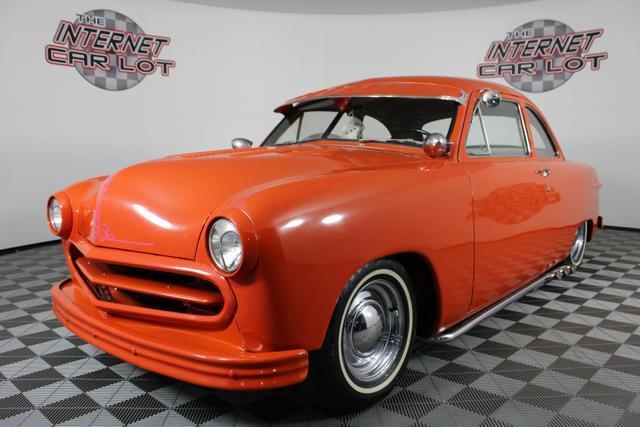 Ford-Custom-Coupe-1951-2