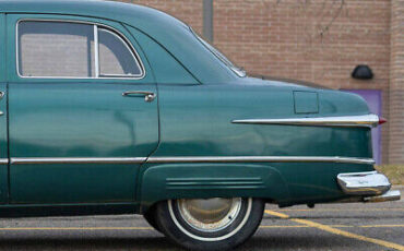 Ford-Custom-Coupe-1951-4