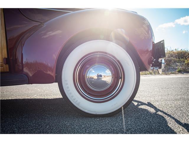 Ford-Deluxe-1939-32