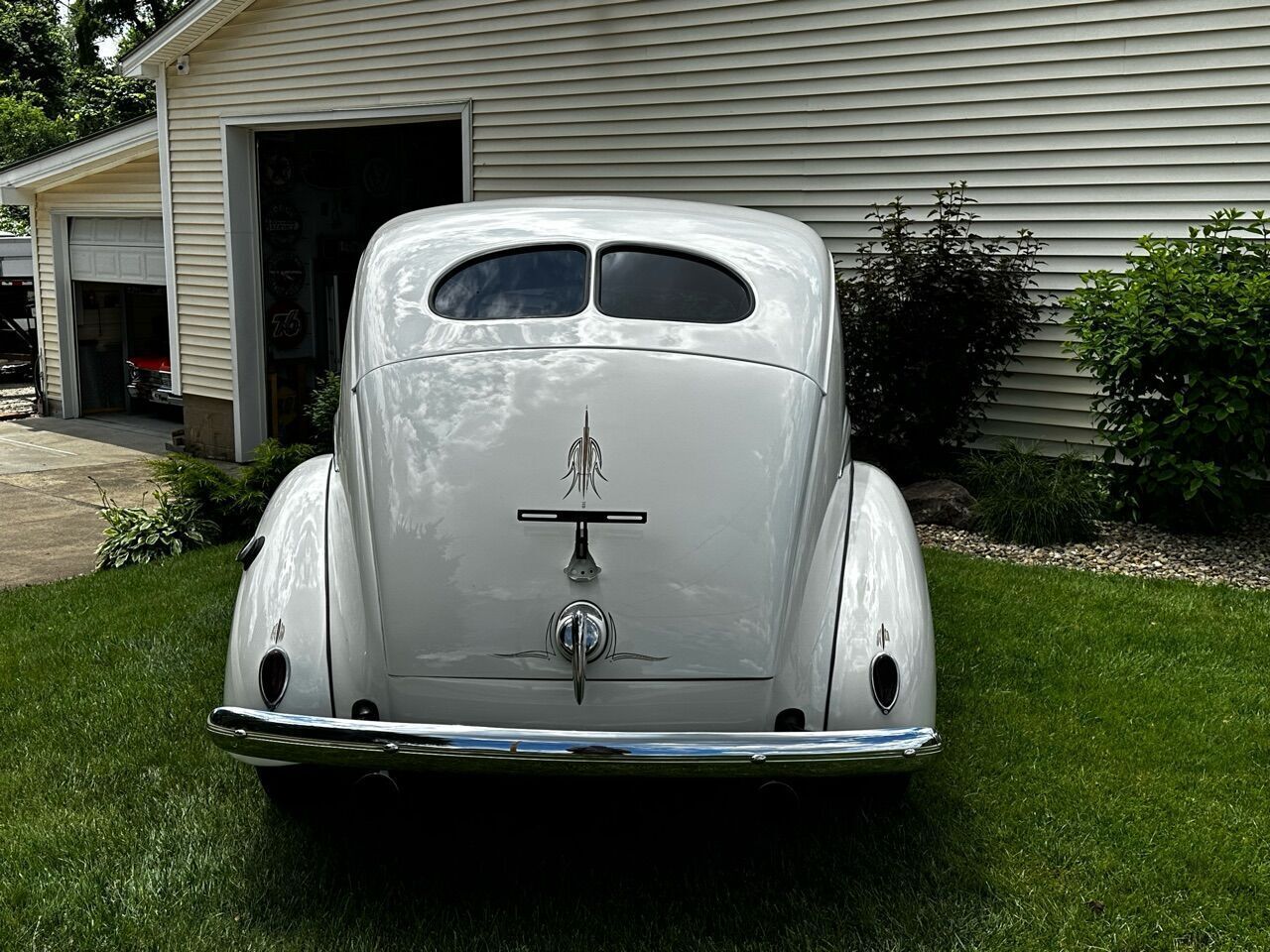 Ford-Deluxe-Berline-1939-10