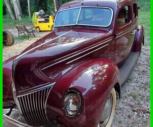 Ford Deluxe Berline 1939 à vendre