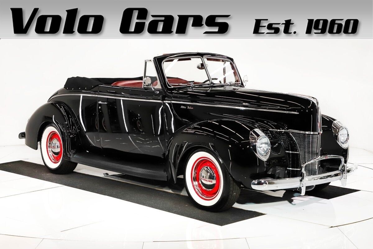 Ford-Deluxe-Cabriolet-1940