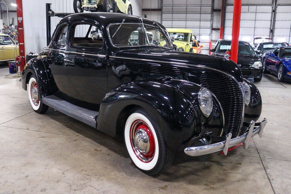 Ford-Deluxe-Coupe-Coupe-1938-10