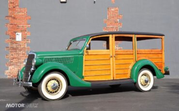 Ford-Deluxe-Wagon-Woodie-1935-6