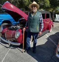 Ford Deluxe sedan 1949