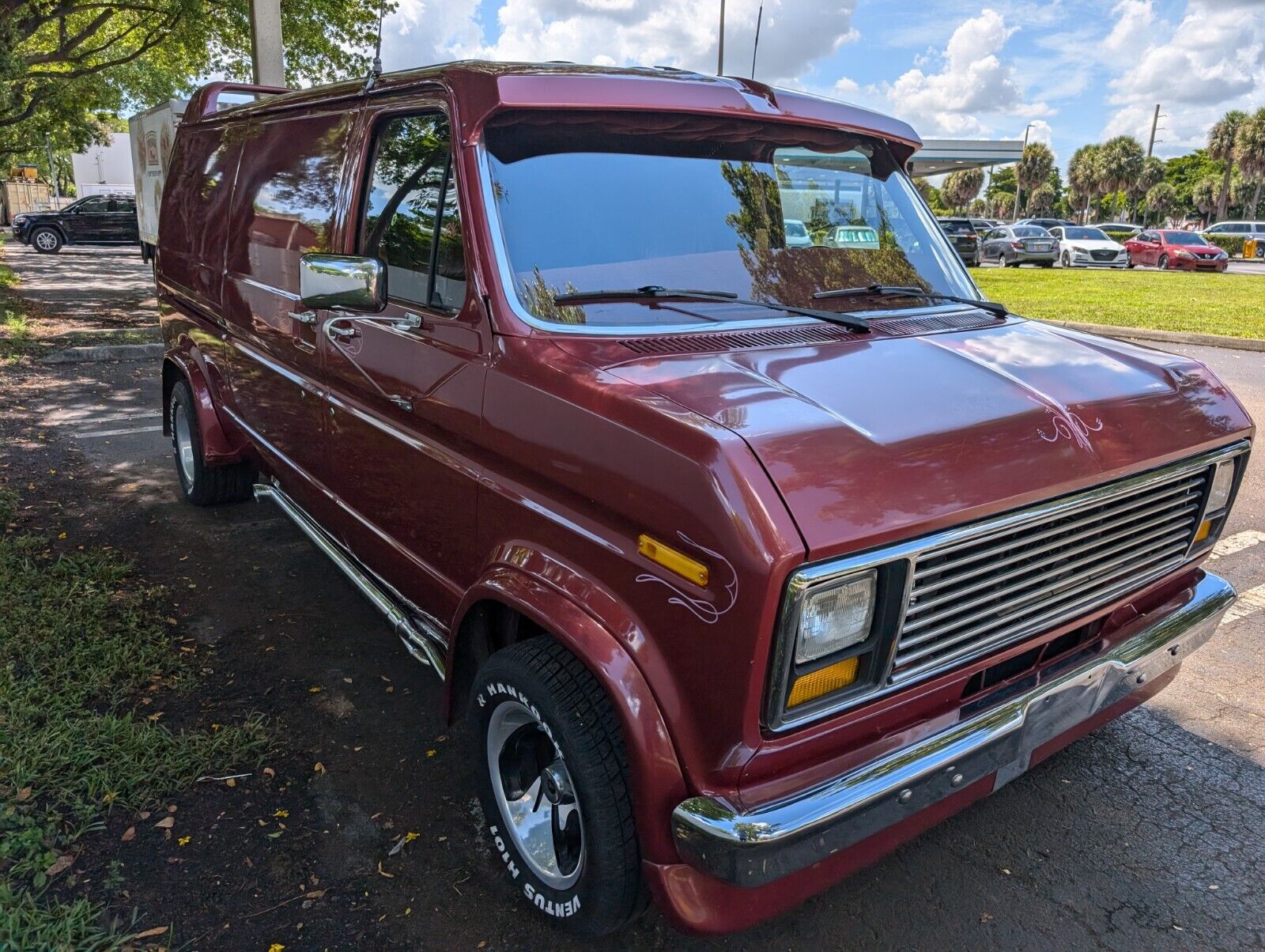 Ford-E-Series-Van-1986-9