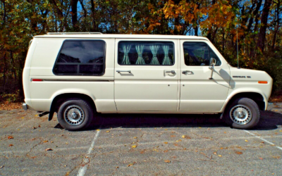 Ford E-Series Van 1990