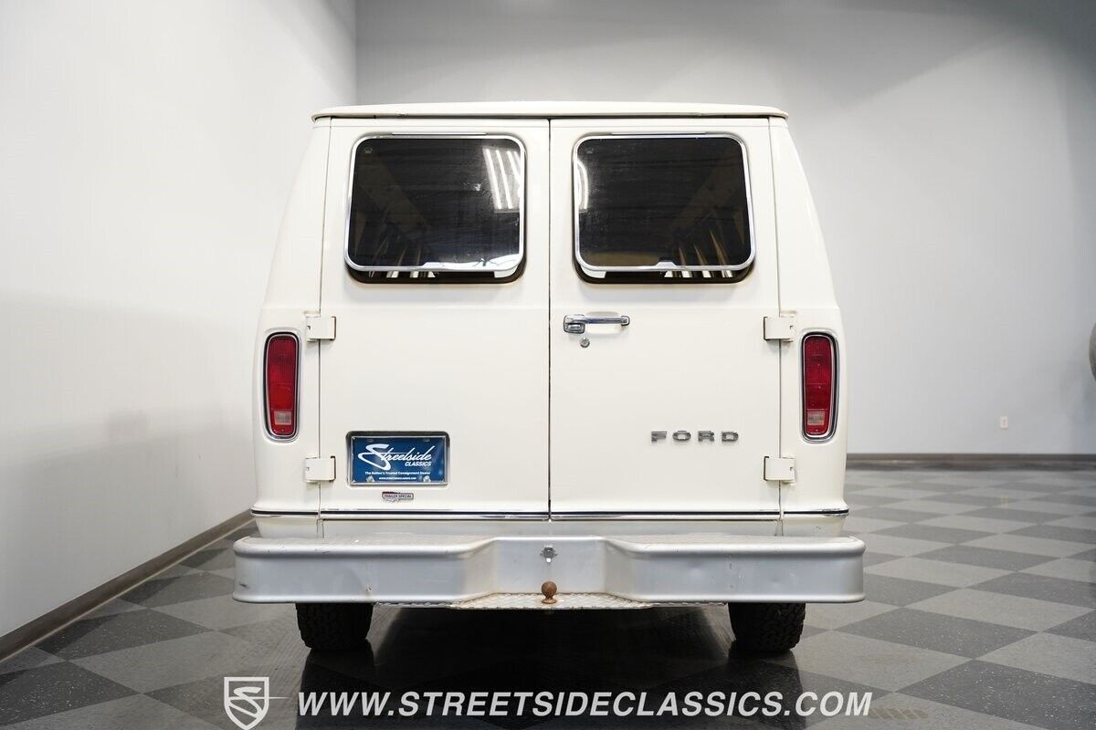 Ford-E-Series-Van-Van-1977-10