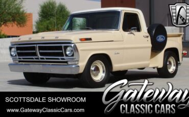 Ford F-100  year1}