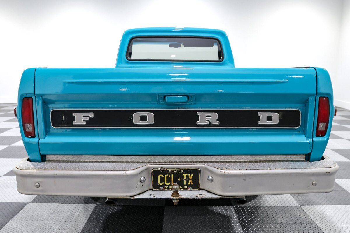 Ford-F-100-1972-5