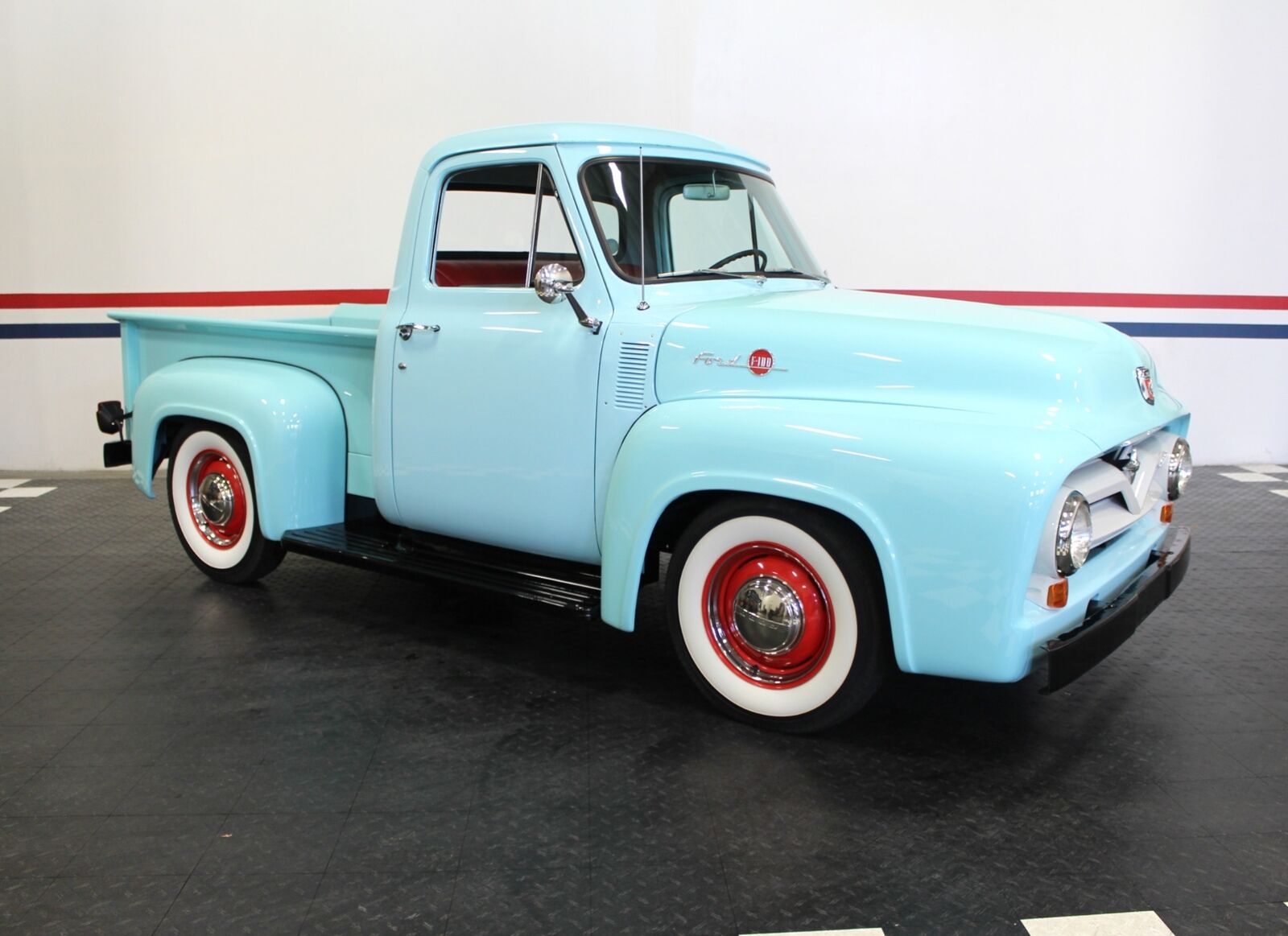 Ford-F-100-Pickup-1955-2