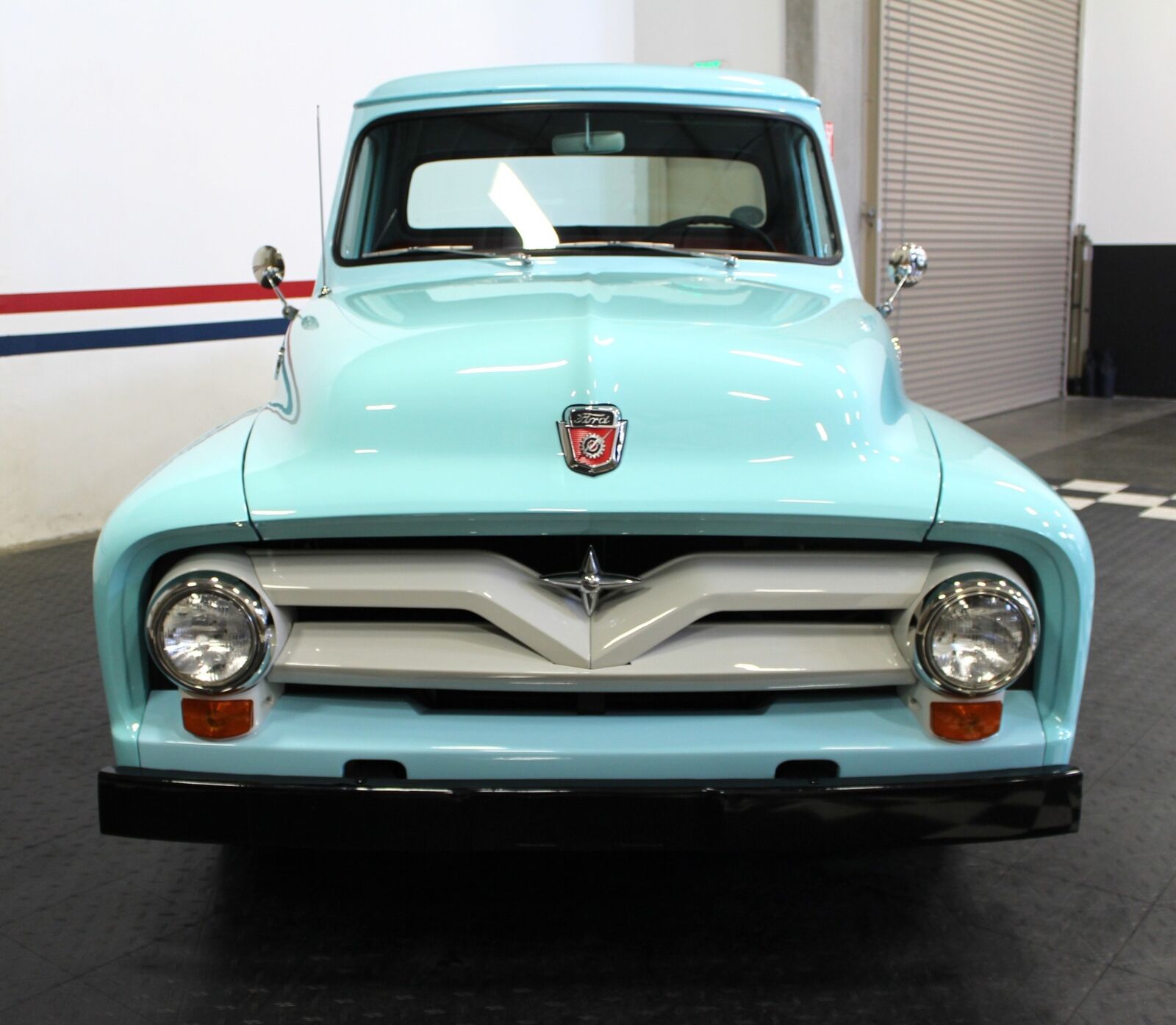 Ford-F-100-Pickup-1955-4