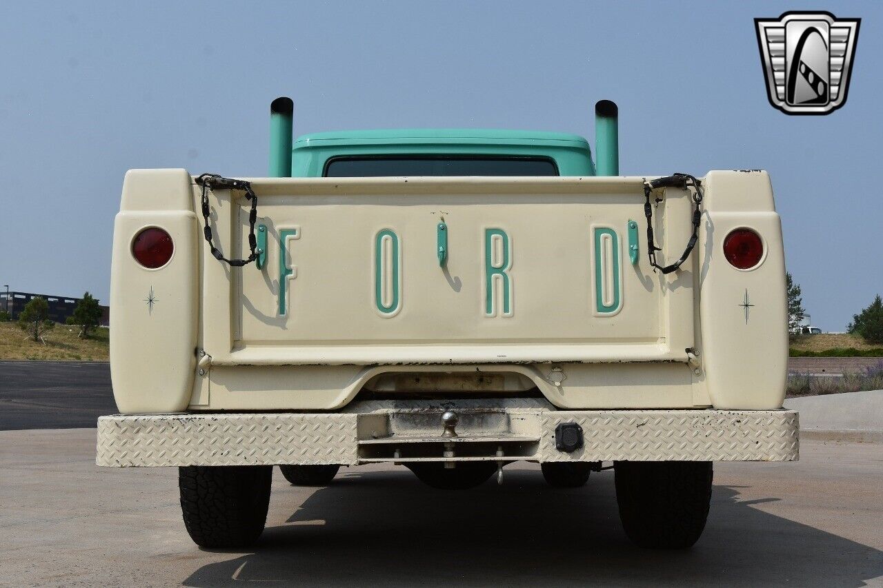 Ford-F-100-Pickup-1958-5