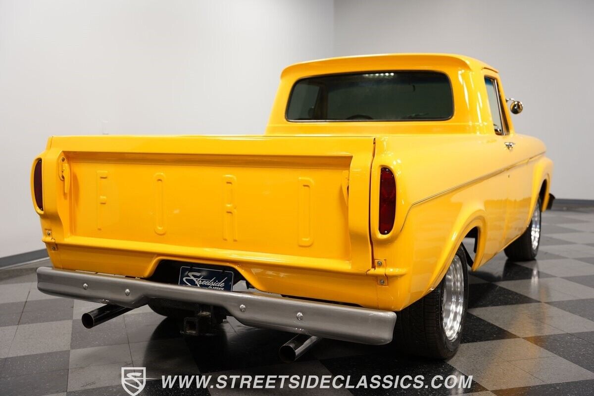 Ford-F-100-Pickup-1961-12