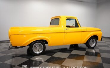 Ford-F-100-Pickup-1961-14