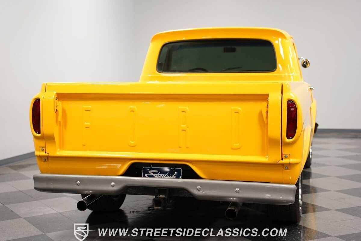 Ford-F-100-Pickup-1961-30