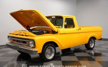 Ford-F-100-Pickup-1961-35