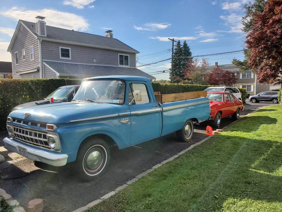 Ford-F-100-pickup-1965-1