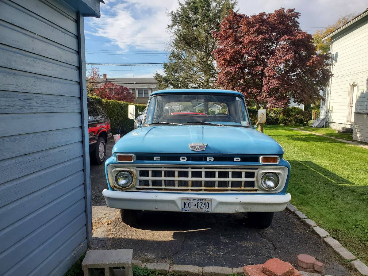 Ford-F-100-pickup-1965-2