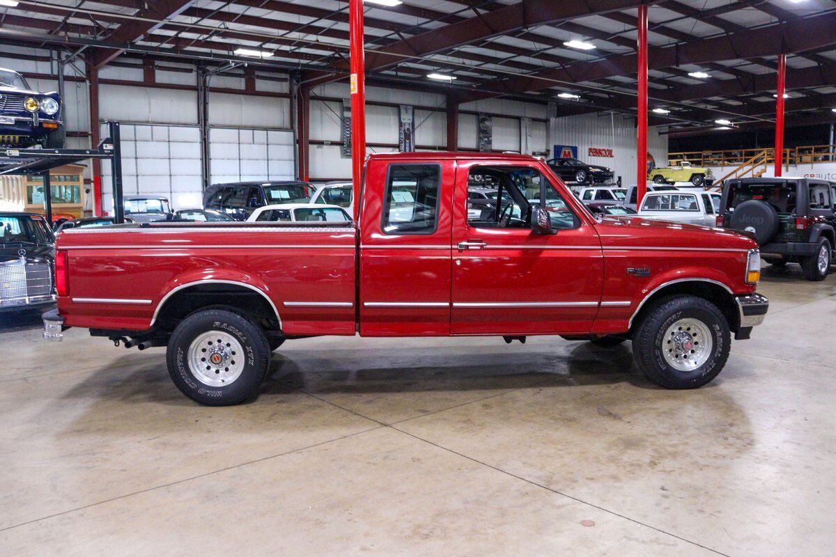 Ford-F-150-Pickup-1993-8