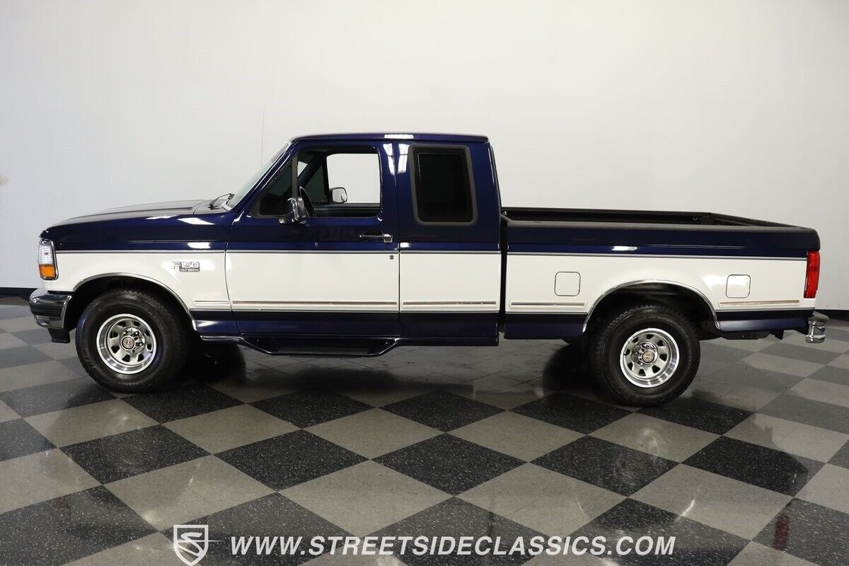 Ford-F-150-Pickup-1995-2