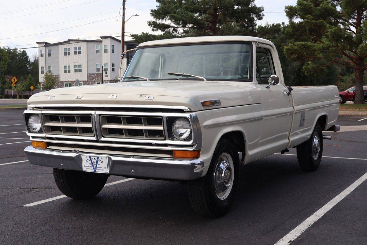 Ford-F-250-1971-10