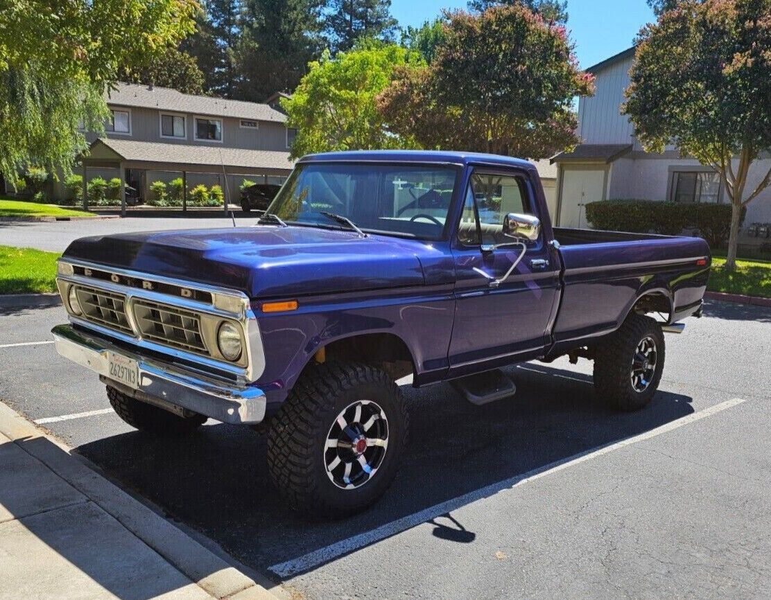 Ford F-250  1976 à vendre