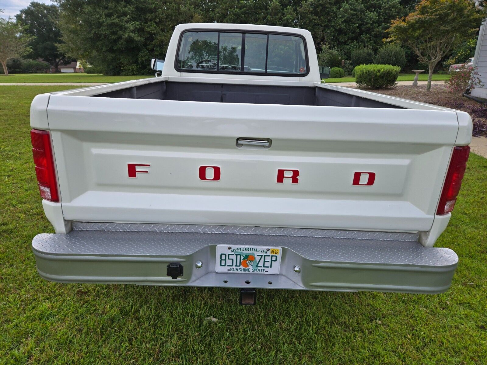 Ford-F-250-1984-7