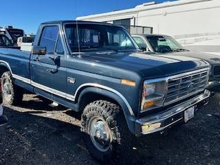 Ford-F-250-1986-12