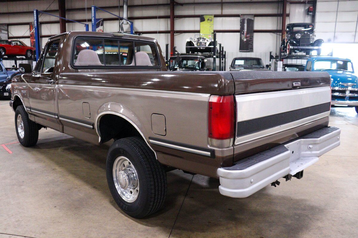 Ford-F-250-Pickup-1988-5