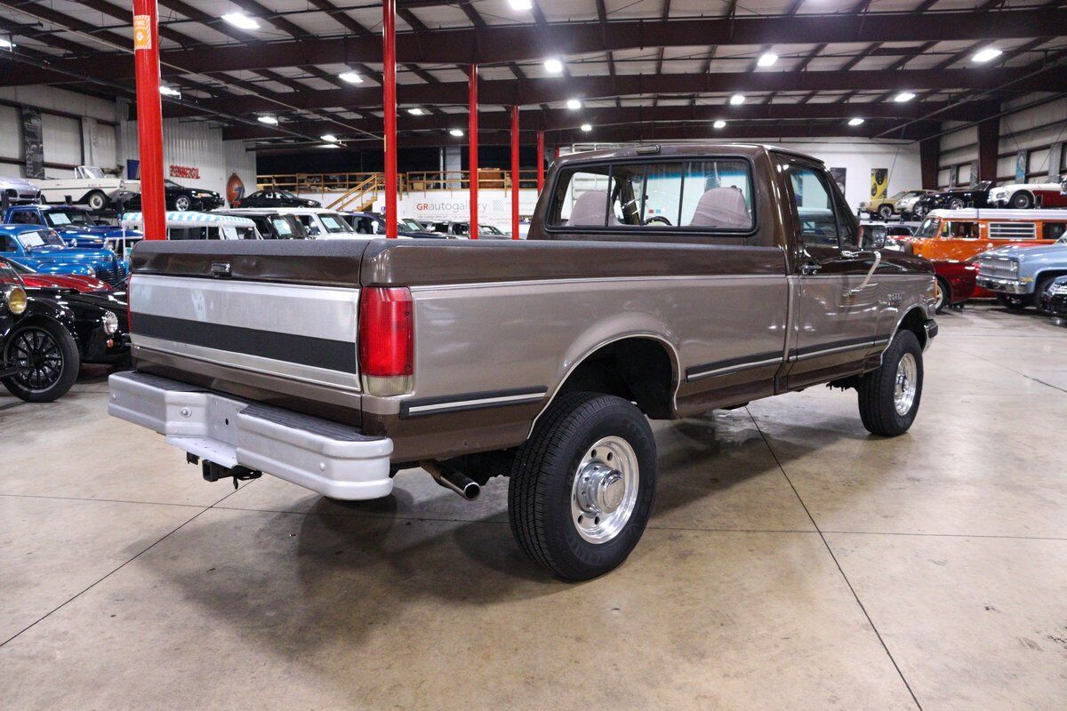 Ford-F-250-Pickup-1988-7