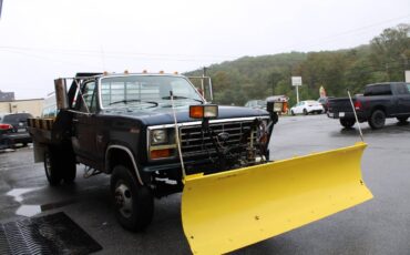 Ford-F-350-styleside-diesel-1986-2